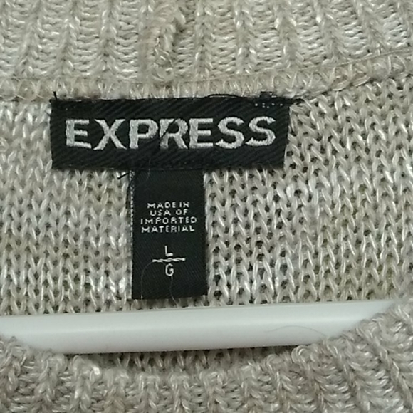 Express peekaboo shoulder sweater - Picture 3 of 4